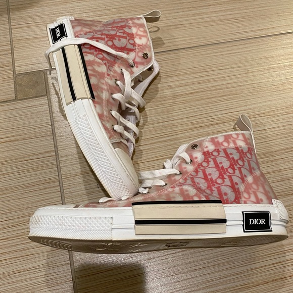 DIOR MEN B23 Oblique Sneakers High Top Sneakers Rare Red Colors
